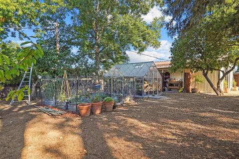 4330 Paradise Dr, Carmichael, CA 95608 photo 34