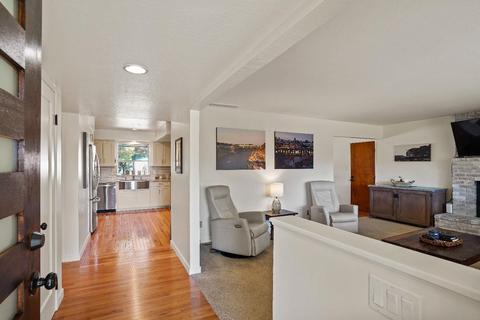 4330 Paradise Dr, Carmichael, CA 95608 photo 10