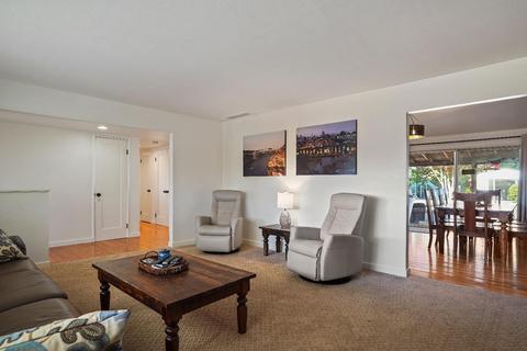4330 Paradise Dr, Carmichael, CA 95608 photo 13