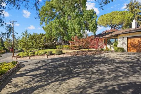 4330 Paradise Dr, Carmichael, CA 95608 photo 5