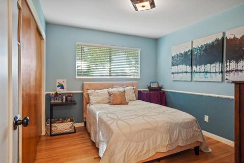4330 Paradise Dr, Carmichael, CA 95608 photo 23