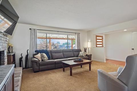 4330 Paradise Dr, Carmichael, CA 95608 photo 14