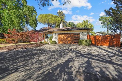 4330 Paradise Dr, Carmichael, CA 95608 photo 4