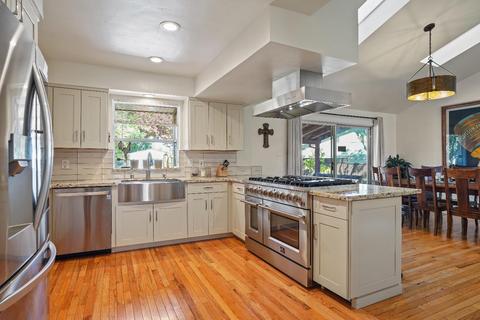 4330 Paradise Dr, Carmichael, CA 95608 photo 15