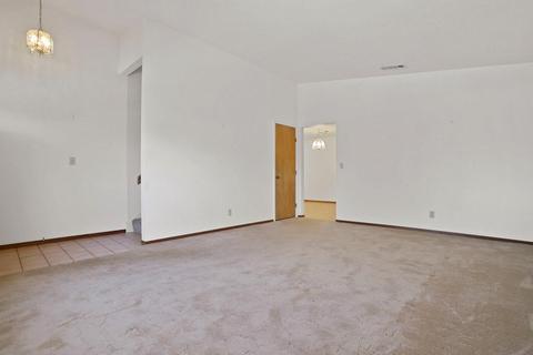 1496 Bridgeport Ln, Manteca, CA 95336 photo 10