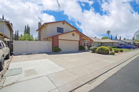 1496 Bridgeport Ln, Manteca, CA 95336 photo 3