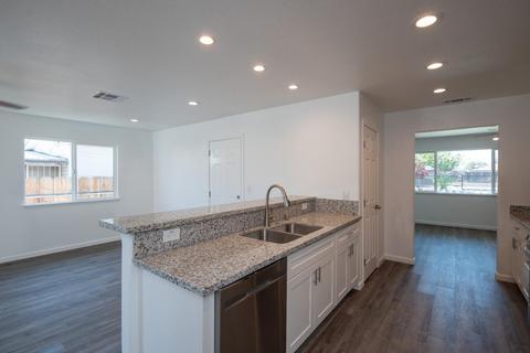 322 Jessie Ave, Manteca, CA 95337 photo 1
