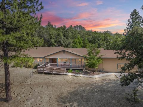 7263 Nutmeg Ln, Placerville, CA 95667 photo 2