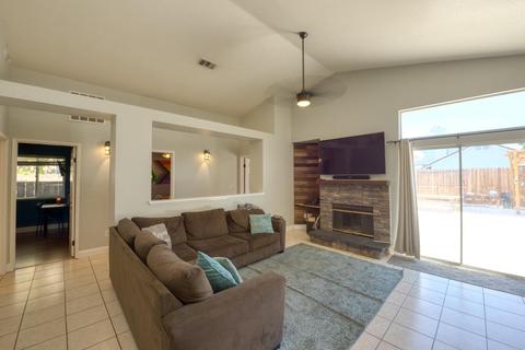 1216 Vintner Ln, Modesto, CA 95358 photo 8