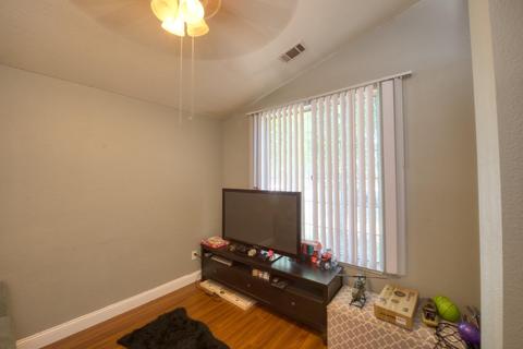 1216 Vintner Ln, Modesto, CA 95358 photo 14