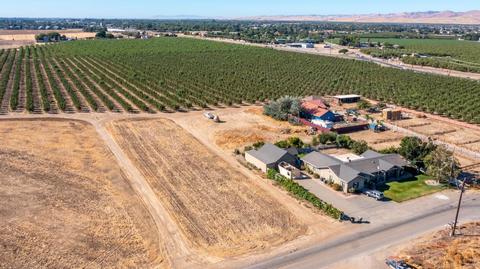 230 Eucalyptus Ave, Patterson, CA 95363 photo 11