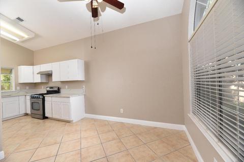 2426 Pinedale Ave, Merced, CA 95348 photo 8