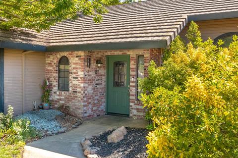 106 Clover Ct, Galt, CA 95632 photo 4