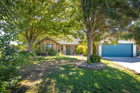 106 Clover Ct, Galt, CA 95632 photo 2