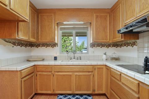 2001 Elmhurst Dr, Modesto, CA 95350 photo 15