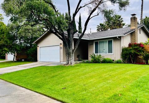 2240 S Ham Ln, Lodi, CA 95242 photo 2