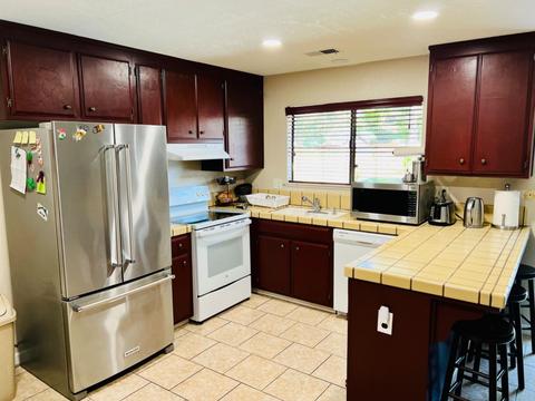 2240 S Ham Ln, Lodi, CA 95242 photo 3