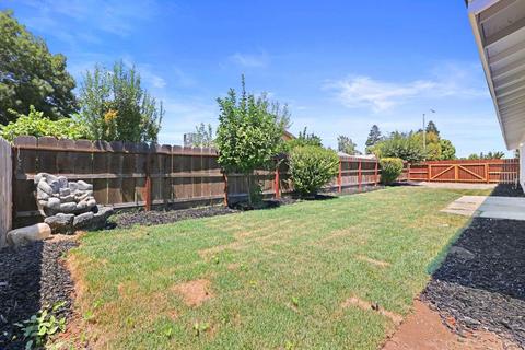 2825 Brevard Ln, Turlock, CA 95382 photo 19