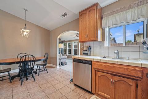 7837 Irwin Ct, Hilmar, CA 95324 photo 11