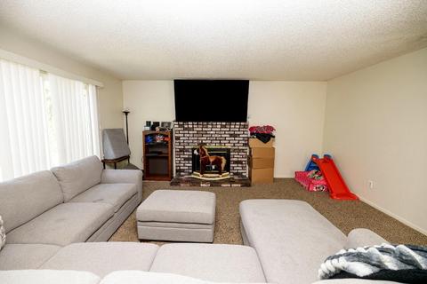 1425 Stanley Dr, Ripon, CA 95366 photo 9