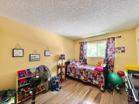 3913 Oak Villa Cir, Carmichael, CA 95608 photo 15