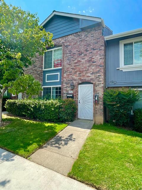 3913 Oak Villa Cir, Carmichael, CA 95608 photo 1