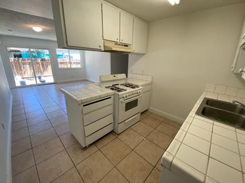 2644 San Ignacio Ave, Modesto, CA 95354 photo 4