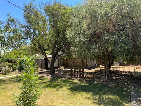 456 W 27th St, Merced, CA 95340 photo 3