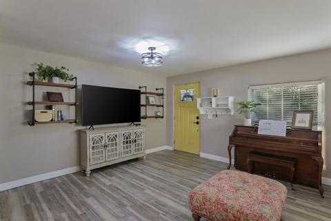 411 Palm Ave, Modesto, CA 95350 photo 9