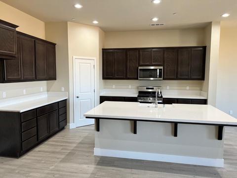 191 Geringer, Manteca, CA 95337 photo 2