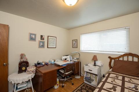 1131 E Morris Ave, Modesto, CA 95350 photo 8