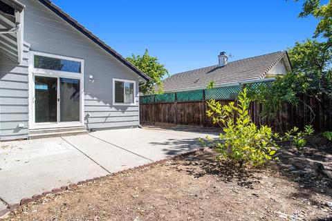 13 Harmony Ct, Pittsburg, CA 94565 photo 21