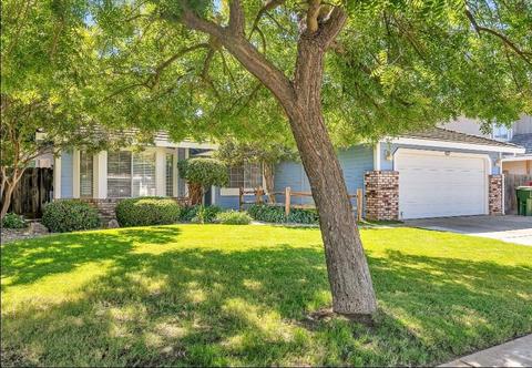 922 W Springer Dr, Turlock, CA 95382 photo 1