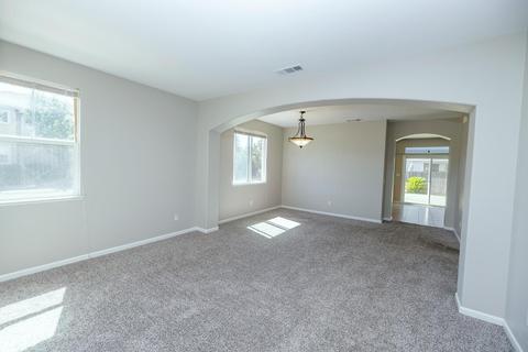 1254 Strawberry Ct, Merced, CA 95348 photo 6