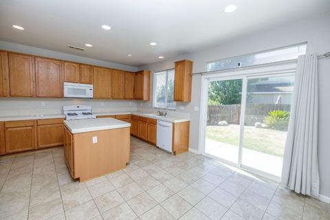 1254 Strawberry Ct, Merced, CA 95348 photo 16