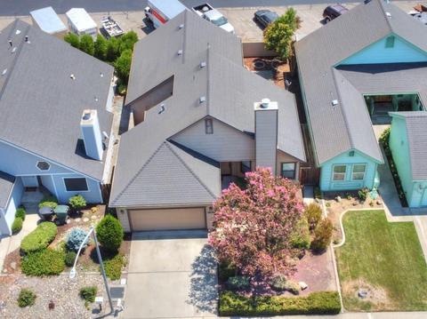 3856 Cougar Pl, Modesto, CA 95356 photo 4