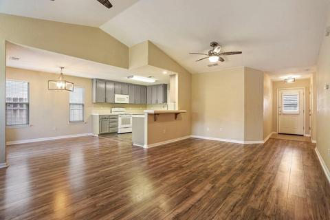 266 Idlewild Dr, Lodi, CA 95240 photo 2