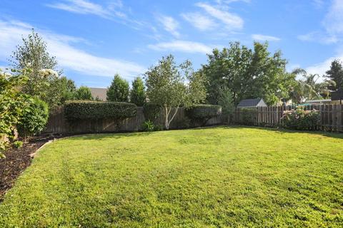 266 Idlewild Dr, Lodi, CA 95240 photo 21