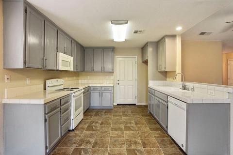 266 Idlewild Dr, Lodi, CA 95240 photo 7
