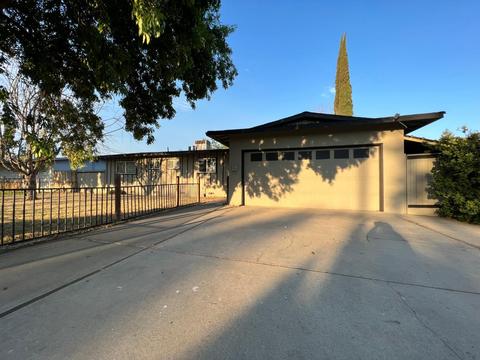 554 Trask Ln, Modesto, CA 95354 photo 2