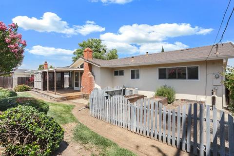 2130 W Elm St, Lodi, CA 95242 photo 5