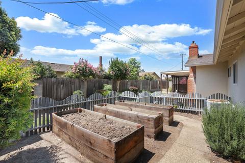 2130 W Elm St, Lodi, CA 95242 photo 26