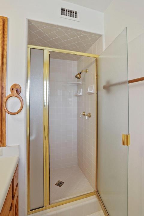 2130 W Elm St, Lodi, CA 95242 photo 21