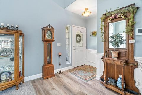746 E Main St, Ripon, CA 95366 photo 7