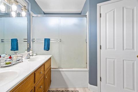 746 E Main St, Ripon, CA 95366 photo 36