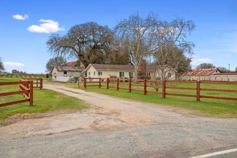 20216 Atkins Rd, Lodi, CA 95240 photo 2