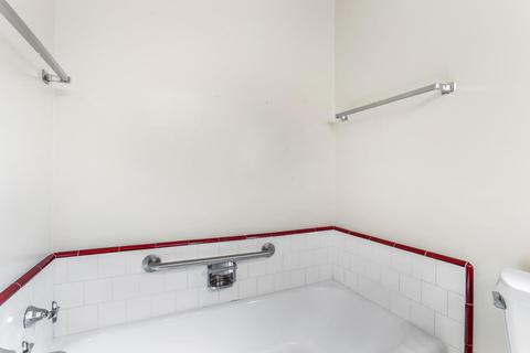 603 N Ham Ln, Lodi, CA 95242 photo 20