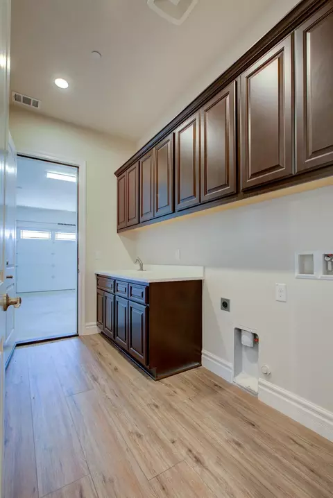 1025 Gabrielle Pl, Ripon, CA 95366 photo 19