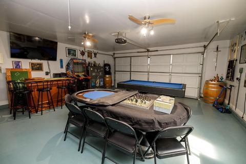580 Fullerton, Turlock, CA 95382 photo 46