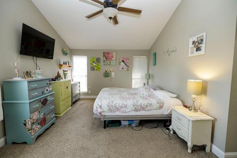 580 Fullerton, Turlock, CA 95382 photo 30